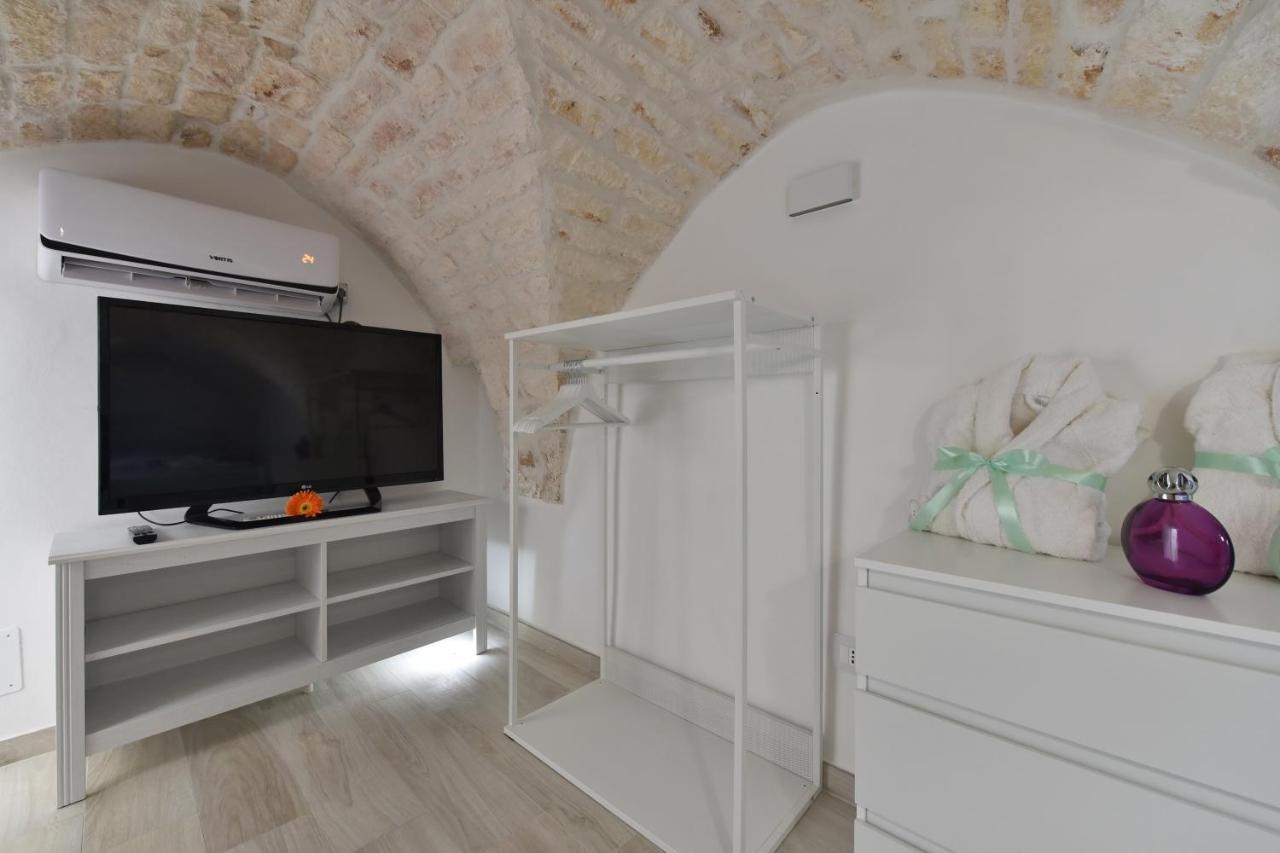 Ferienwohnung Le Alcove Del Leopardi Ostuni Exterior foto